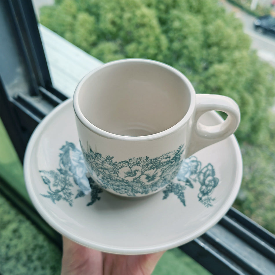 Design Pattern Cawan idrop Ceramic Cup Flower Pattern Cup & Saucer / Cawan Seramik Corak Bu